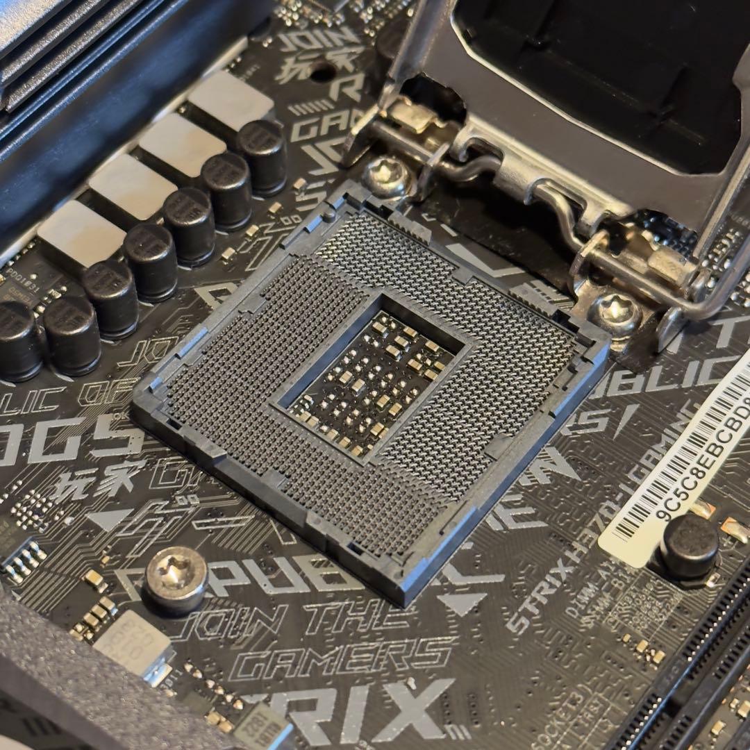 ASUS ROG STRIX H370-I GAMING マザーボード