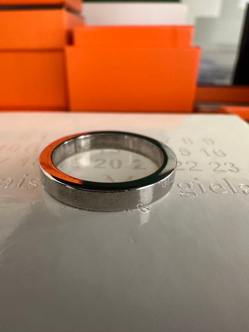 極美品　早い者勝ち‼️メゾンマルジェラ ロゴ リング 指輪 SM1UQ0080