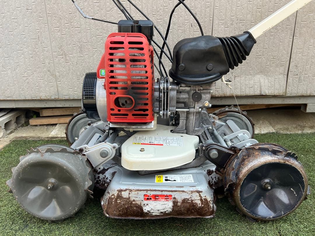 マ*ク様 KIORITZ 共立　AZ851 あぜ草刈機　草刈り機　ジャンク