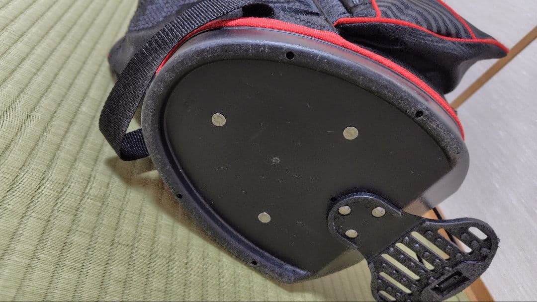 TaylorMade ゴルフバッグ スタンド付き ブラック/レッド