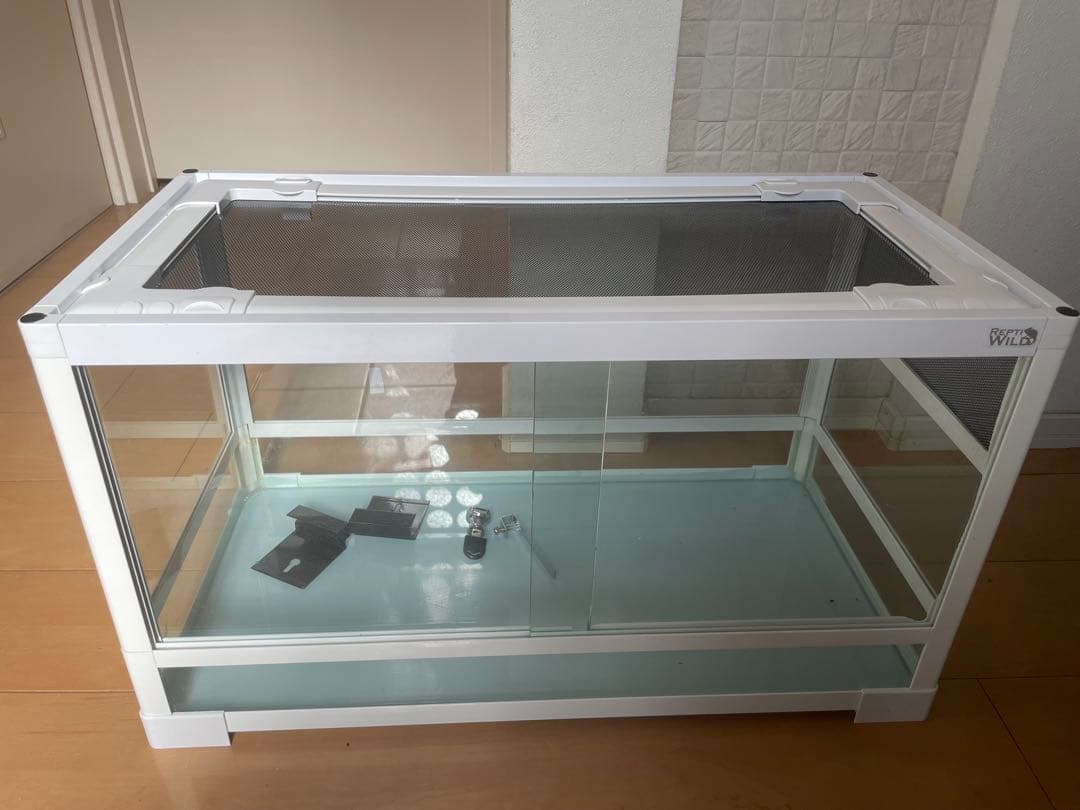 三晃商会 レプティワイルド パンテオン ホワイト WH6035