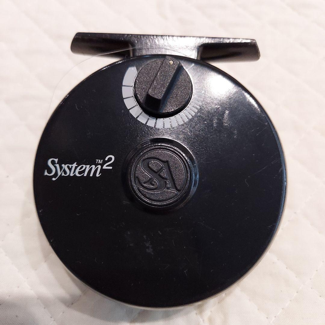 System Two フライリール