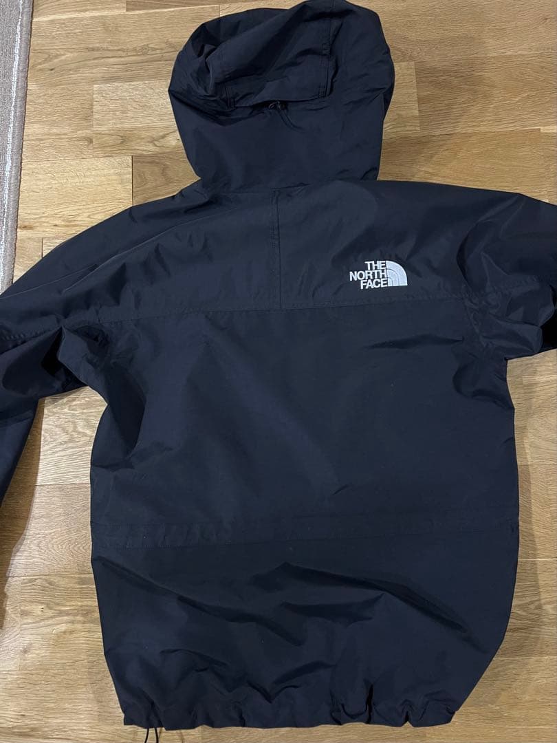 ノースフェイス　マウンテンライトジャケット　ブラック色　NP62450　Mサイズ