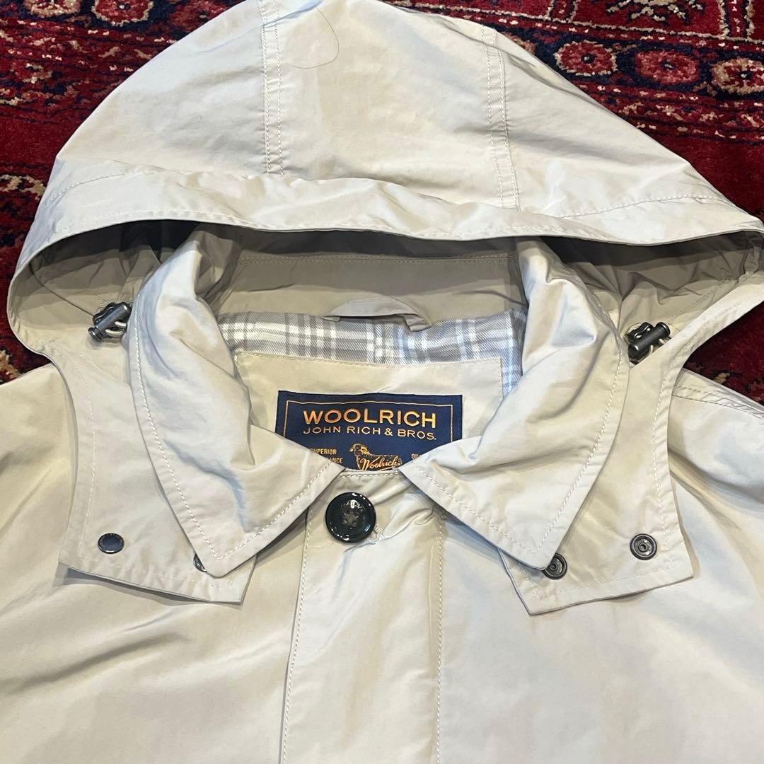 WOOLRICH ウールリッチ フード付きマウンテンパーカー アイボリー　Ｓ