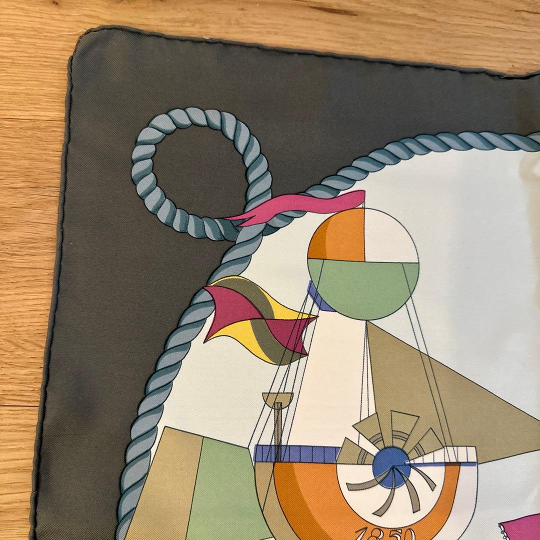 HERMÈS 気球デザイン スカーフ 90cm