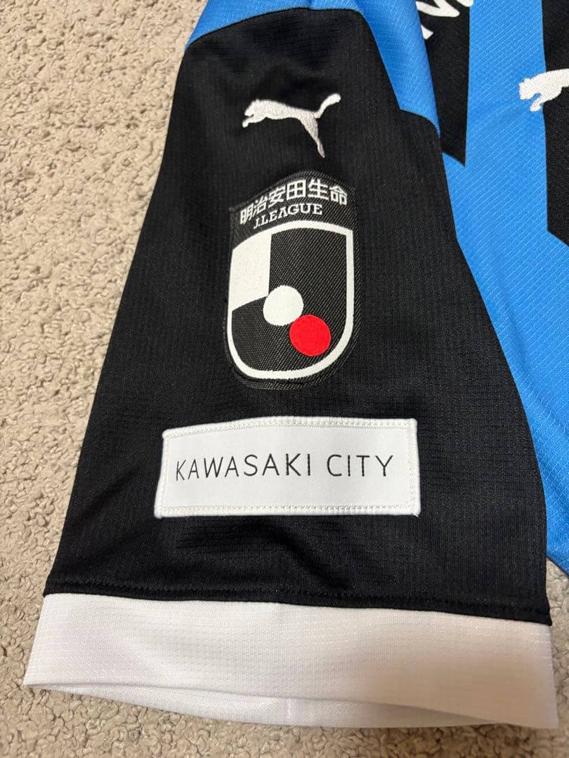 サッカー　川崎フロンターレ　プーマ　ユニフォーム