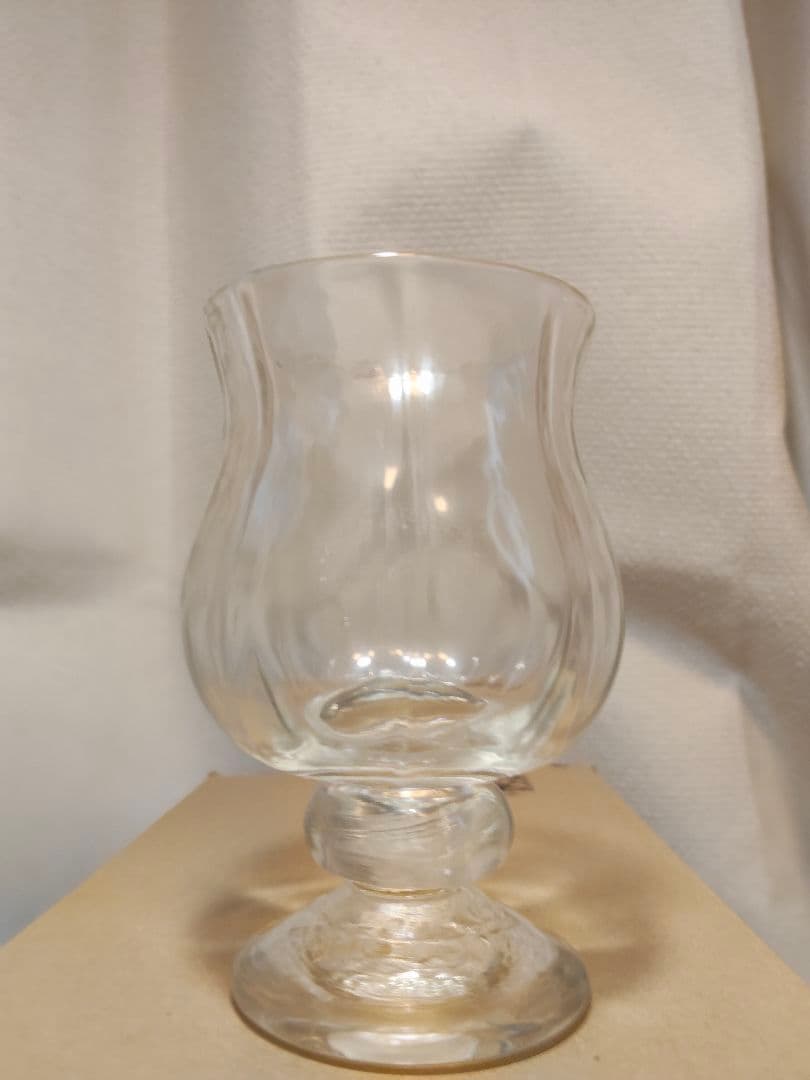 安土草多 ワイングラス / 型吹きガラス 手作り 作家もの ぐい呑みにも