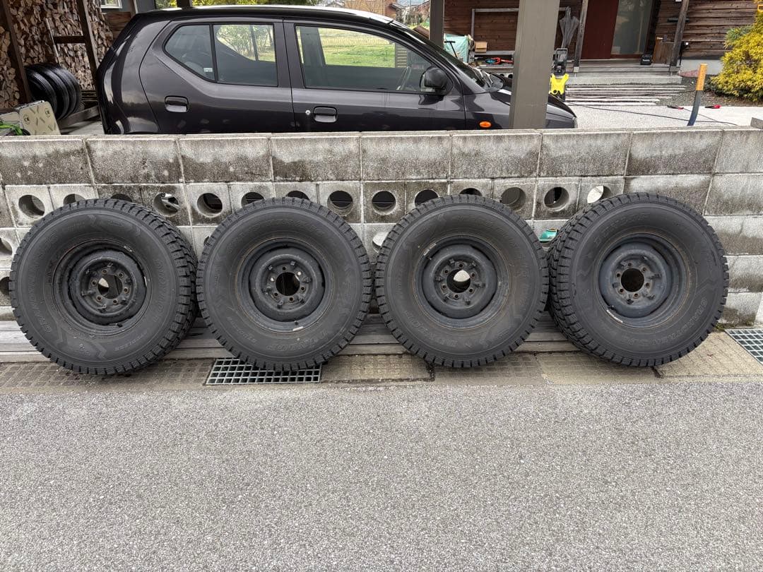 GRANDTREK 31x10.5R15LT スタッドレスタイヤ 4本セット