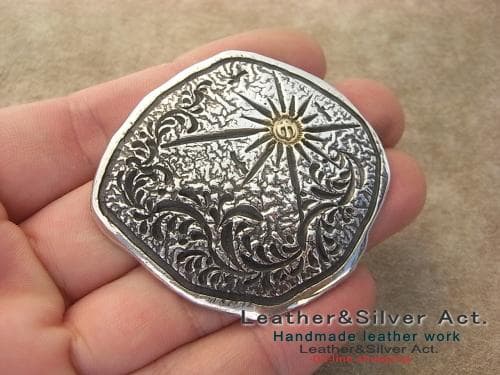 1点物手彫りコンチョ　シルバー925　ゴールド（ｋ18）インデアンジュエリー