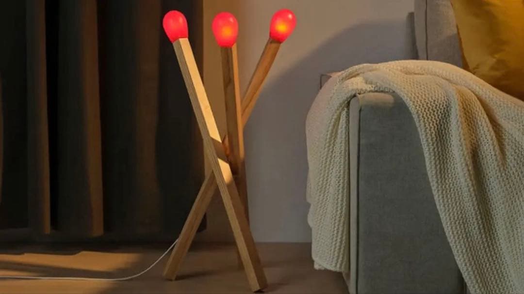 【新品ラス1】IKEA ストローラ LEDフロアランプ マッチ棒 限定照明 木製