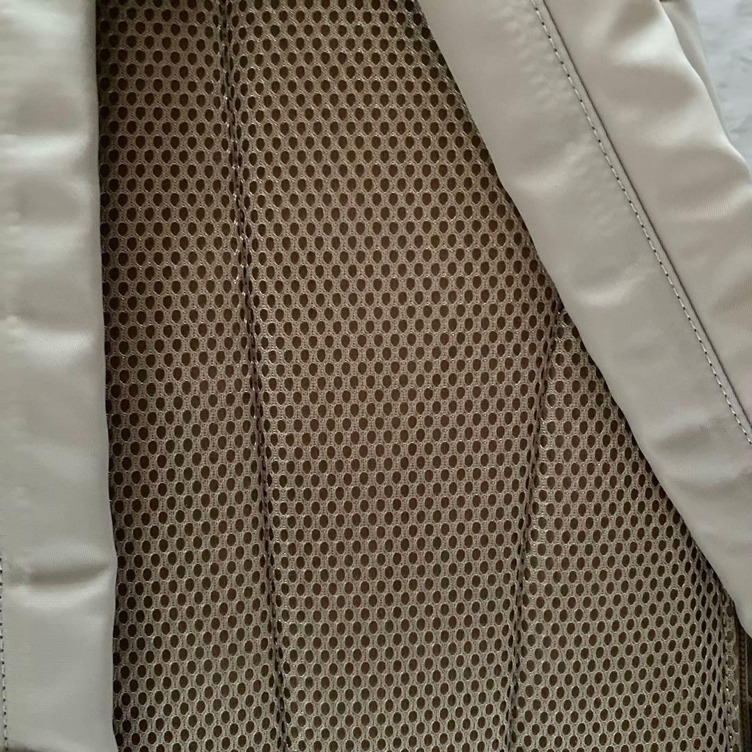 キタムラ レディース リュック・バックパック ベージュ K刺繍 ナイロン 軽い