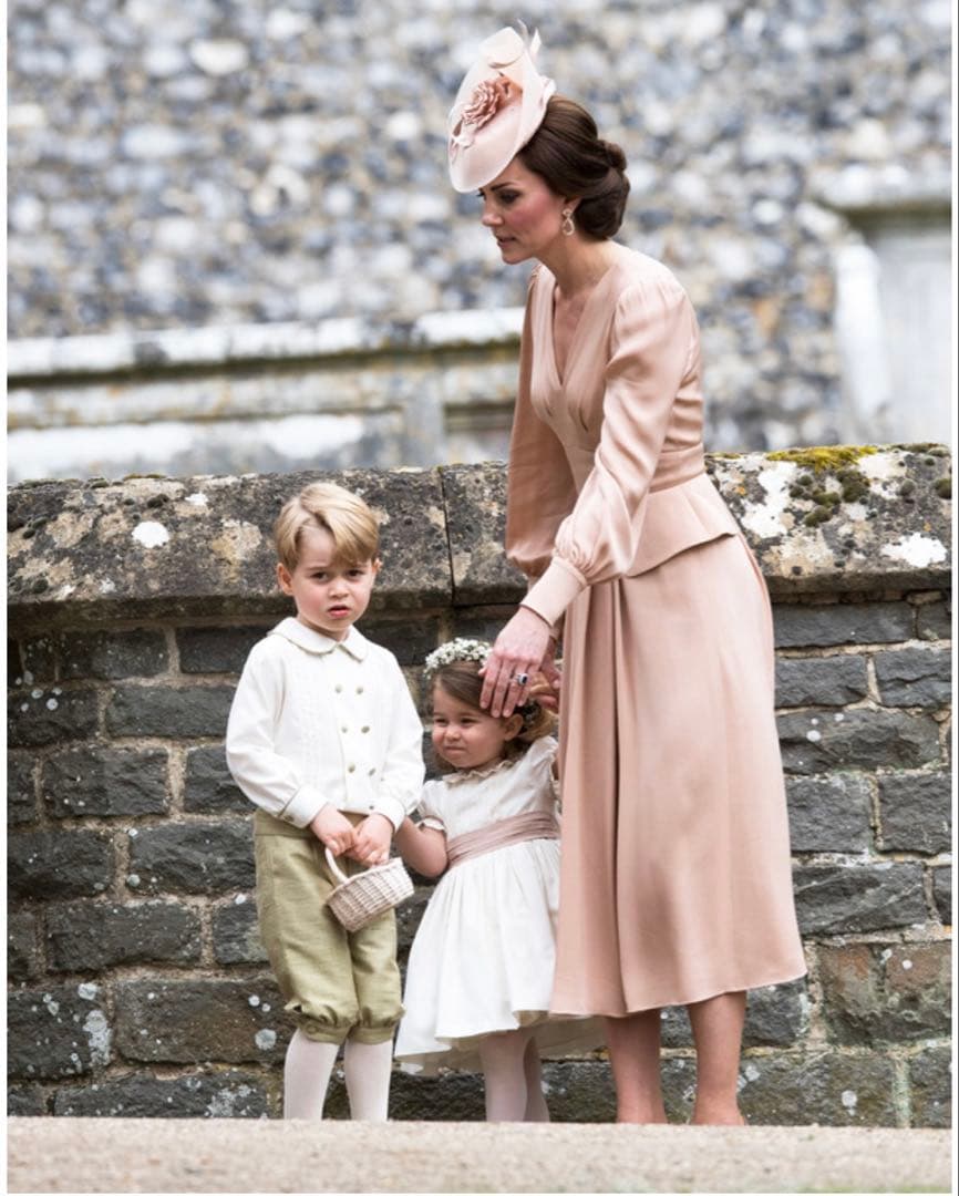 Amaia Kids アマイアキッズ セレモニードレス　ホワイト　ピンク　結婚式