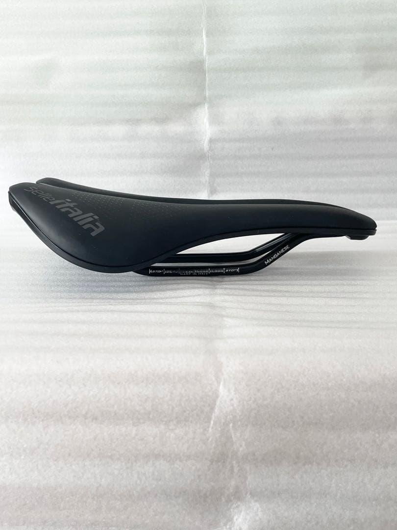 セライタリア　NOVUS BOOST EVO TM SUPERFLOW