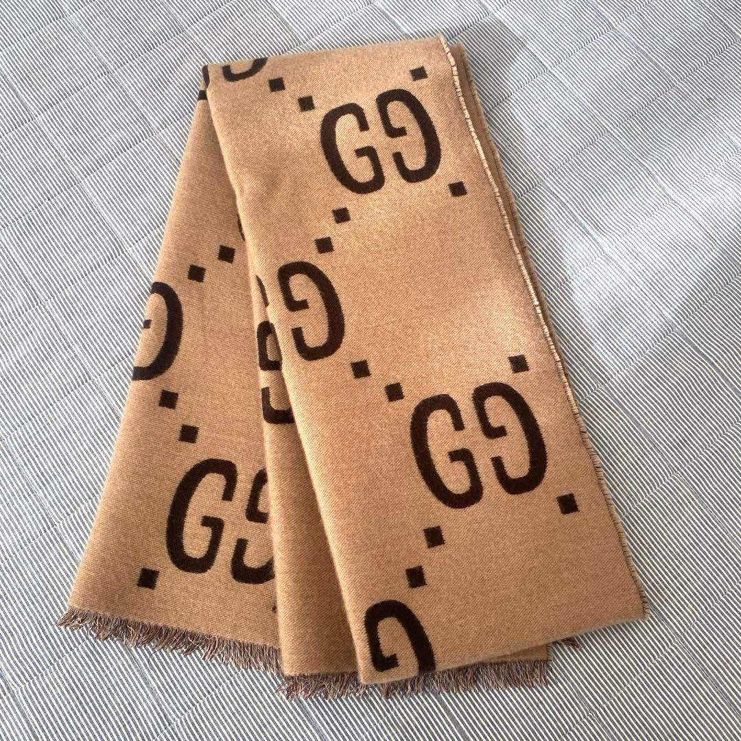 グッチGUCCI マフラー　人気茶色