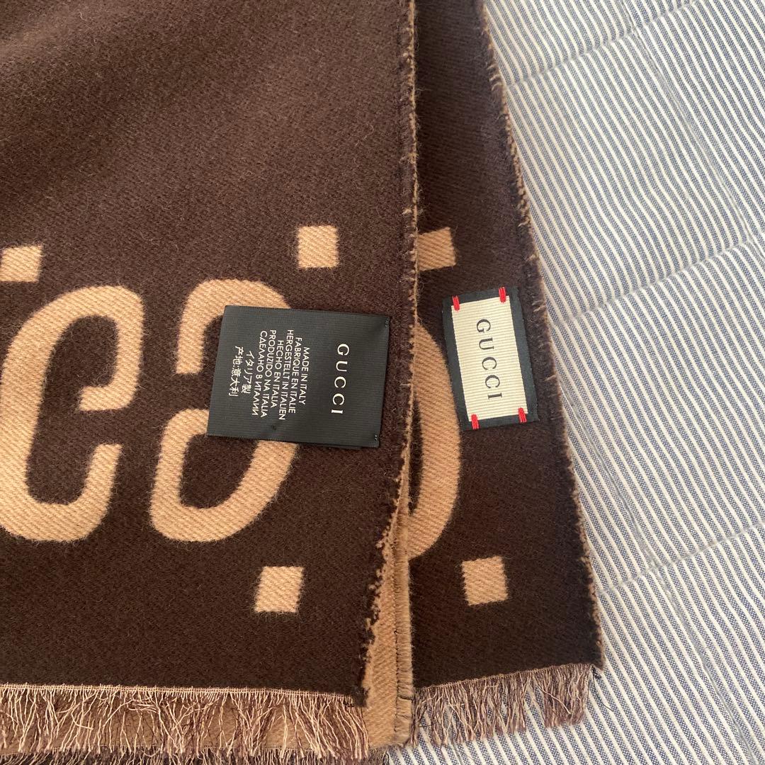 グッチGUCCI マフラー　人気茶色