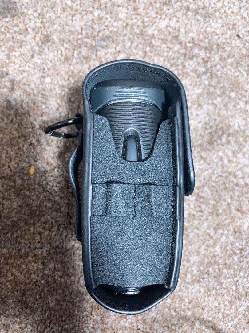 Bushnell PRO XE ゴルフ用距離計 (ケース付き