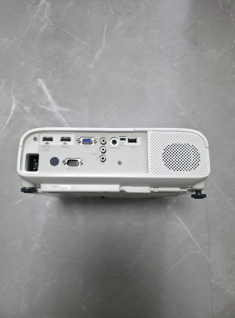 EPSON EH-TW5200 本体+リモコンのみ 電源ケーブル無し