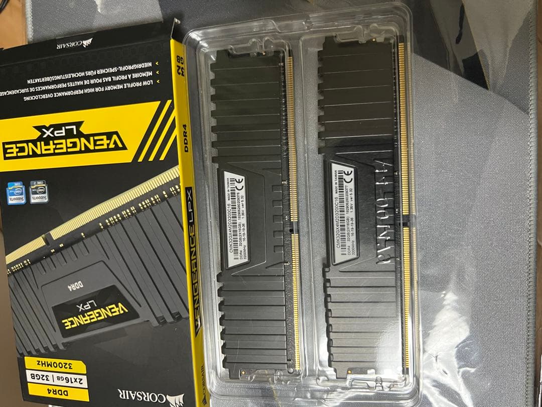 メモリー Corsair Vengeance DDR4 2x16GB 3200MHz