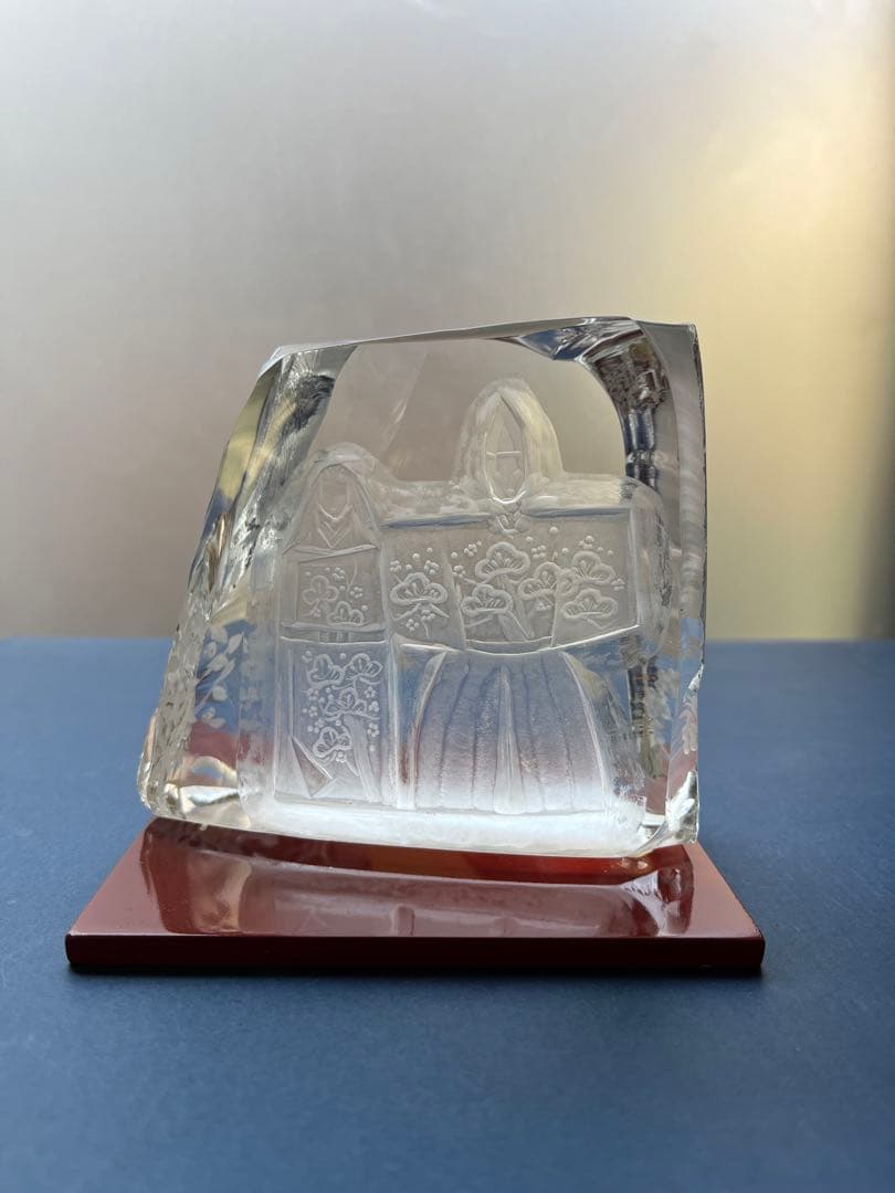 ガラスのお雛様