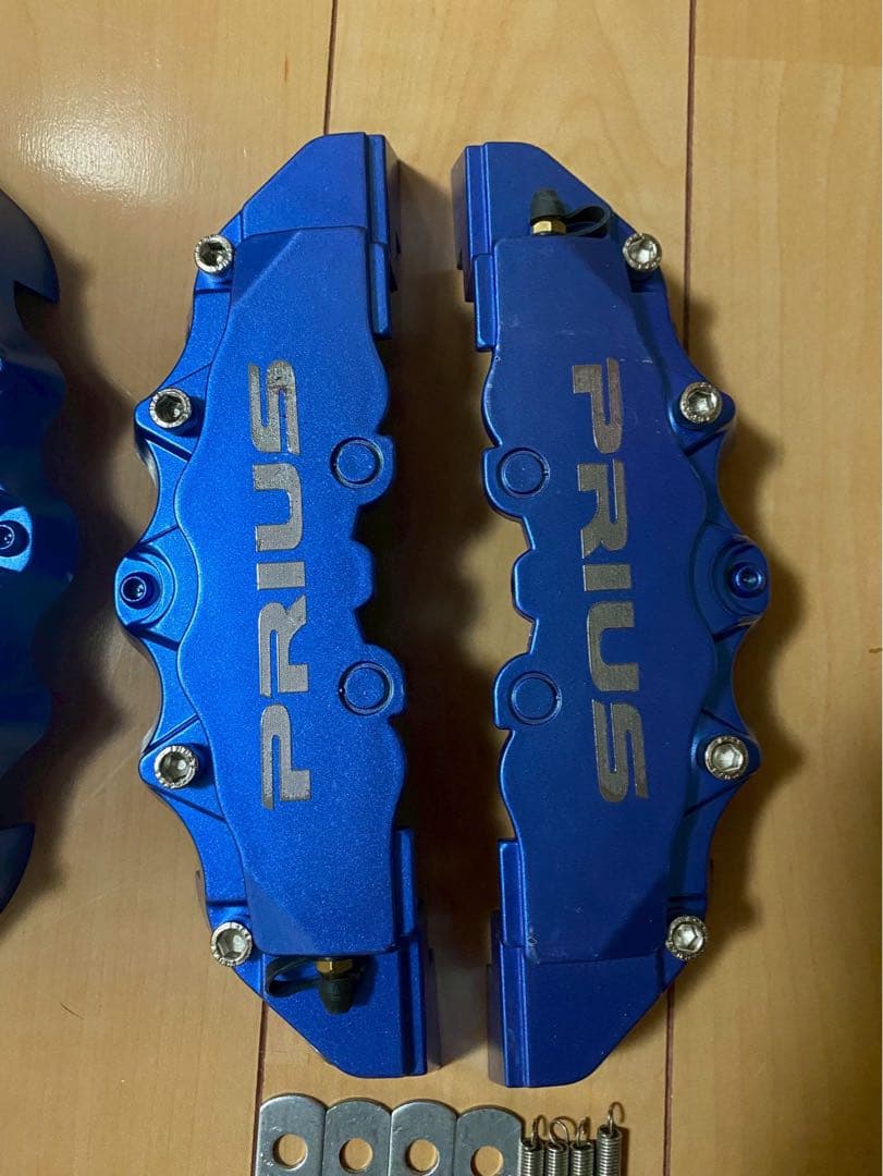 PRIUS ブレーキキャリパー カバー青