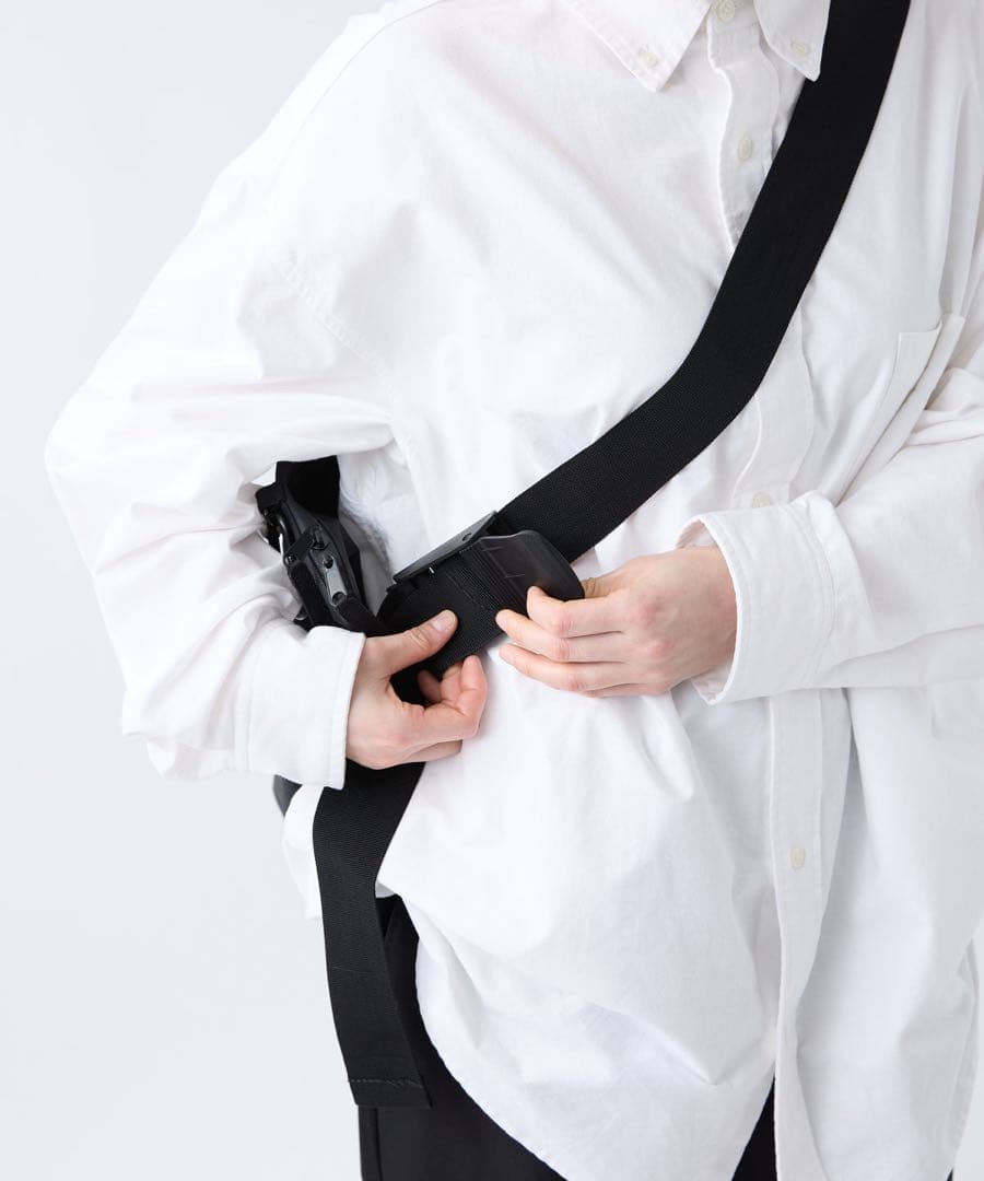 完売 meltum NYLON MESSENGER BAG BLACK