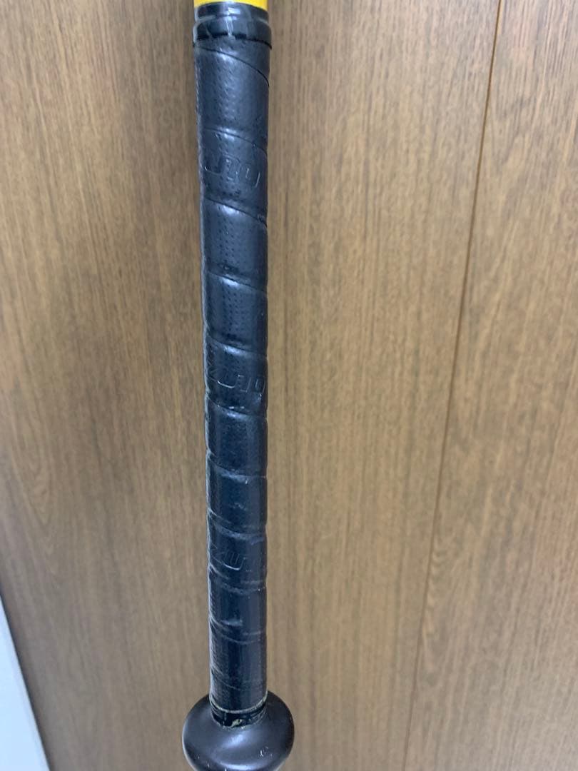 美品 ミズノ セレクトナイン 軟式バット83cm ゴールド SELECT9 一般