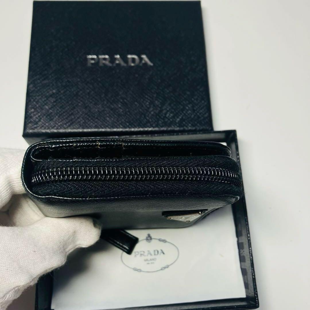 極美品　PRADA 黒 コンパクトウォレット　 サフィアーノレザーシルバー金具