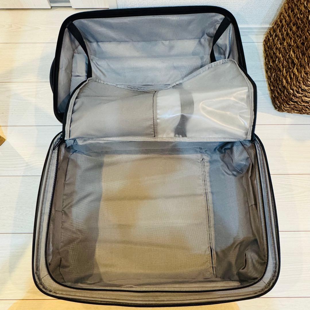 サムソナイト　スーツケース　軽量　拡張あり　キャリーケース　3.3キロ