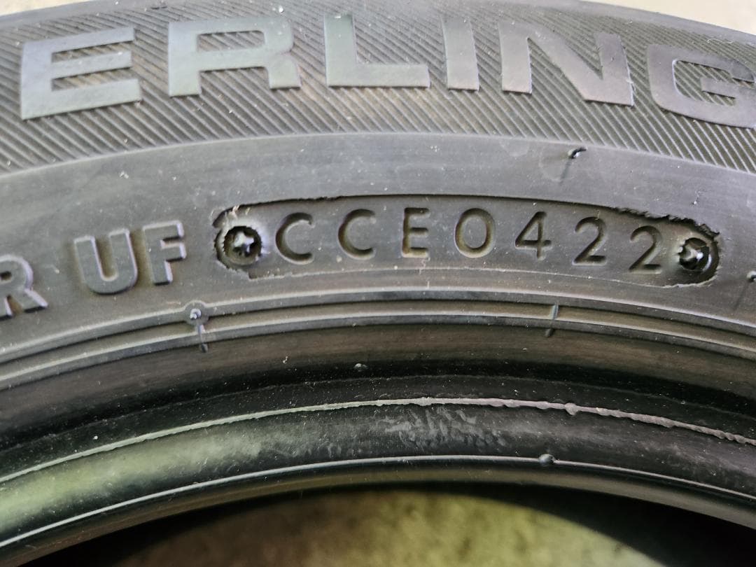 送料込☆2022年製 セイバーリング タイヤ 155/65R13 ☆4本