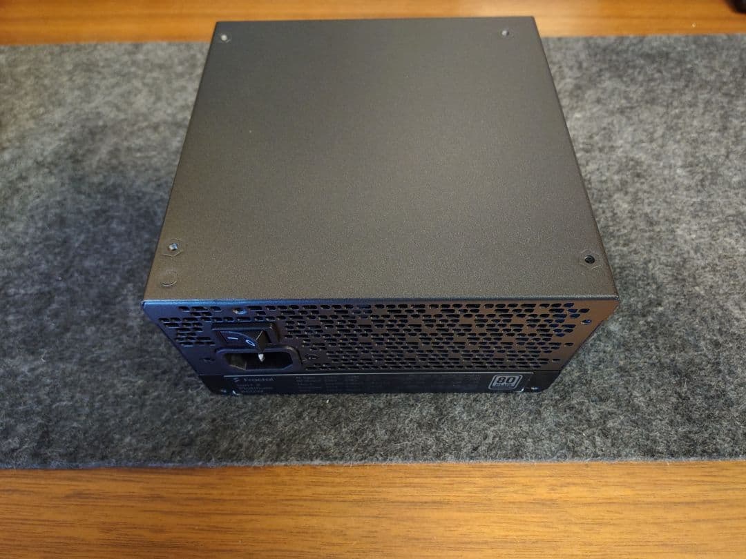 け*い様 Fractal Ion+ 2 Platinum 860W 電源ユニット