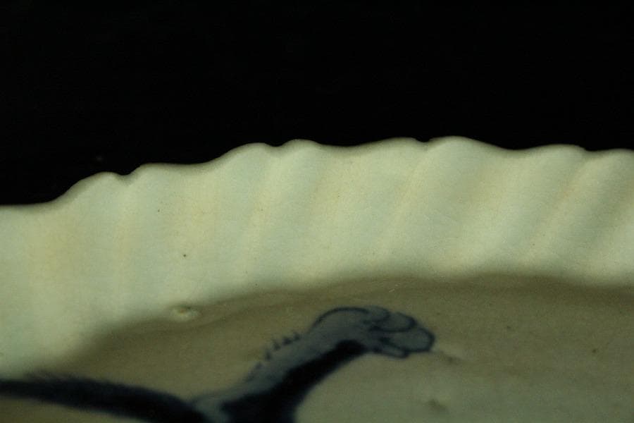 古美術 青花 染付 竹虎絵 皿 藍柿 古伊万里(K-YC553)