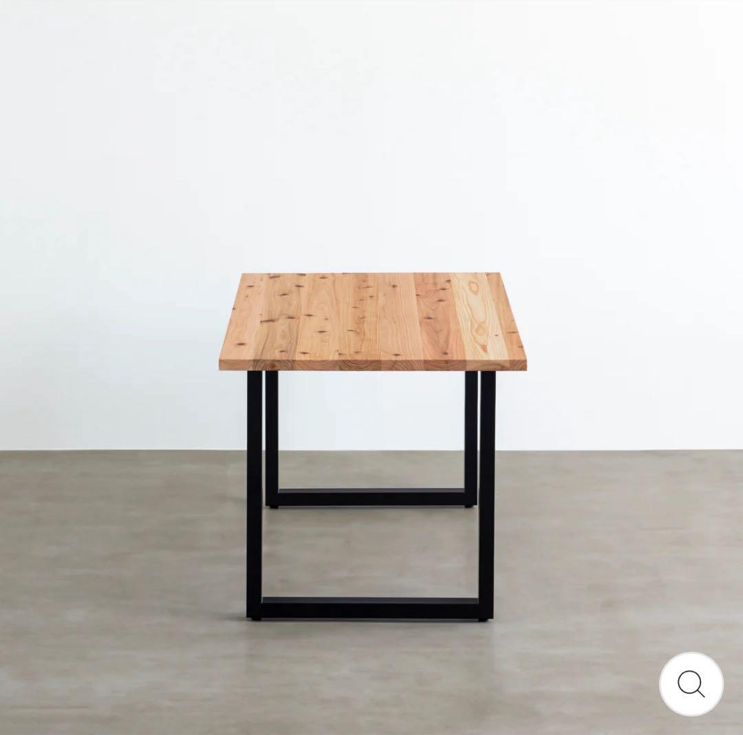 【週末値下げ】 無垢杉材ダイニングテーブル ティシュトレイ付き