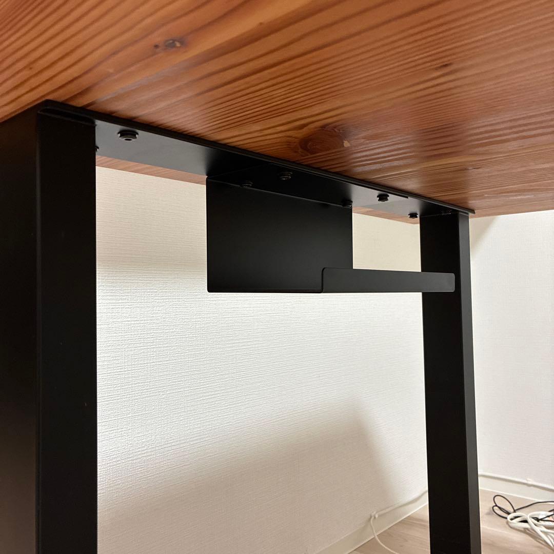 【週末値下げ】 無垢杉材ダイニングテーブル ティシュトレイ付き