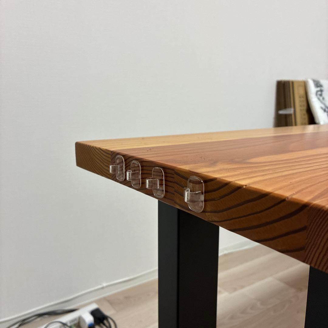 【週末値下げ】 無垢杉材ダイニングテーブル ティシュトレイ付き