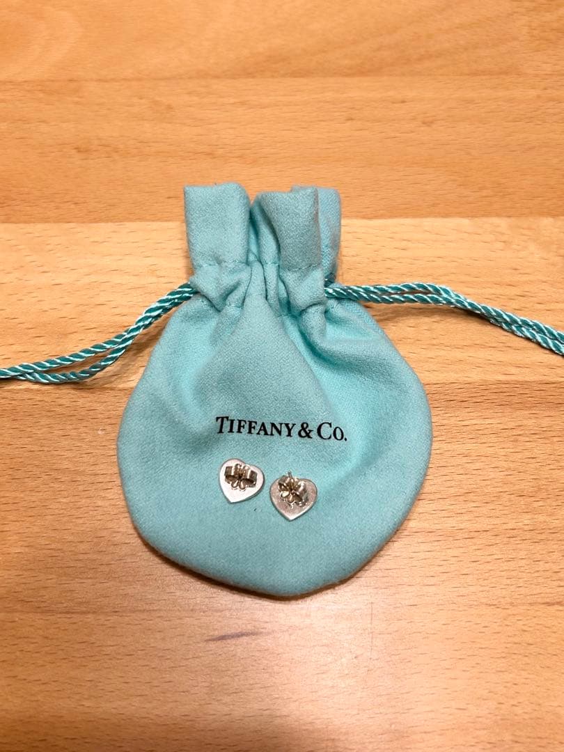 ティファニー ハートタグスタッド ピアス　リターントゥ Tiffany