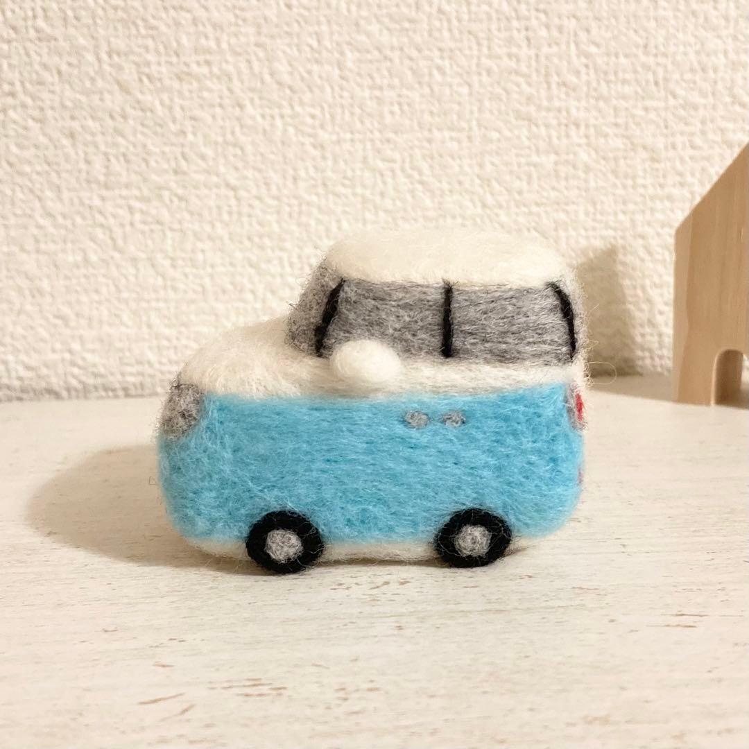 ダイハツ　ムーヴキャンバス　羊毛フェルト