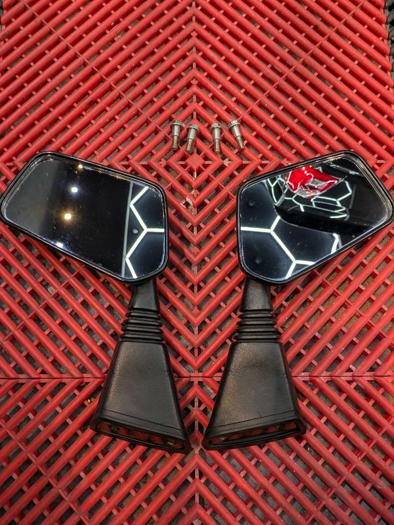 フュージョン　純正ミラー左右　ボルト付き