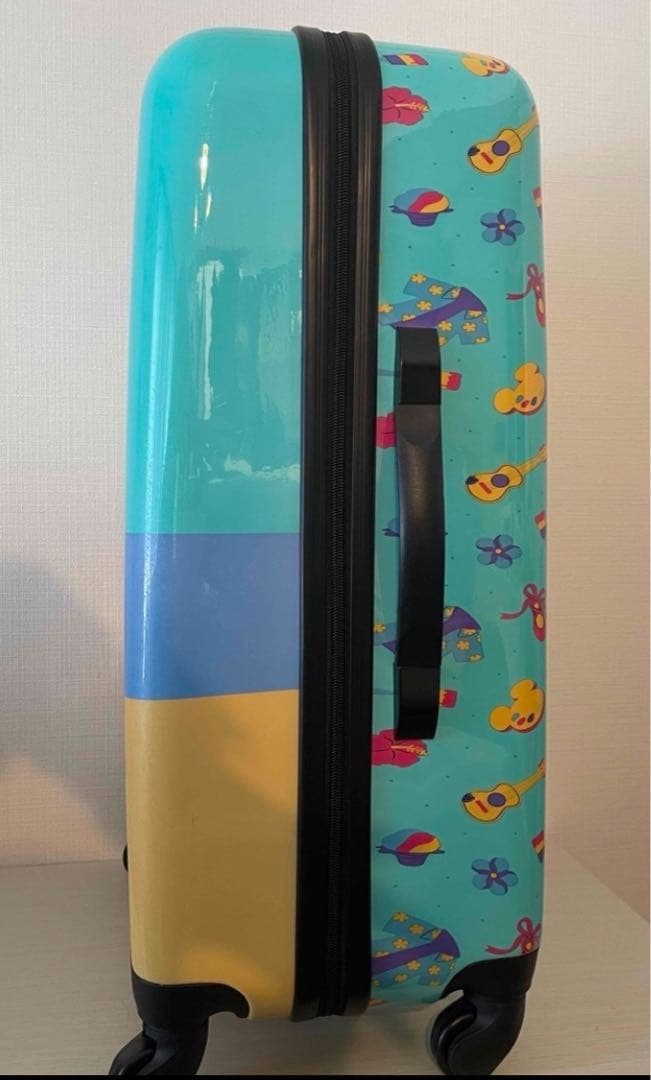 未使用タグ付ハワイアウラニディズニースーツケース　M(4〜7日用)