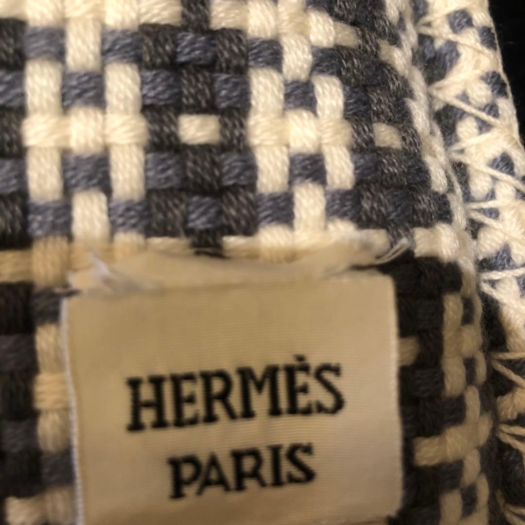 HERMÈS Hロゴ　カシミヤクッション　カシミヤ100%