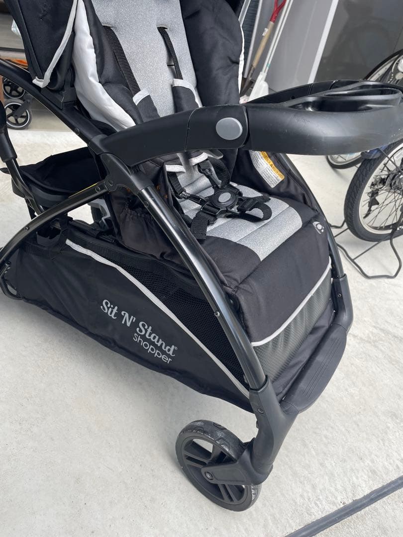 【送料込み】【極美品】BabyTrendシットアンドスタンドショッパー