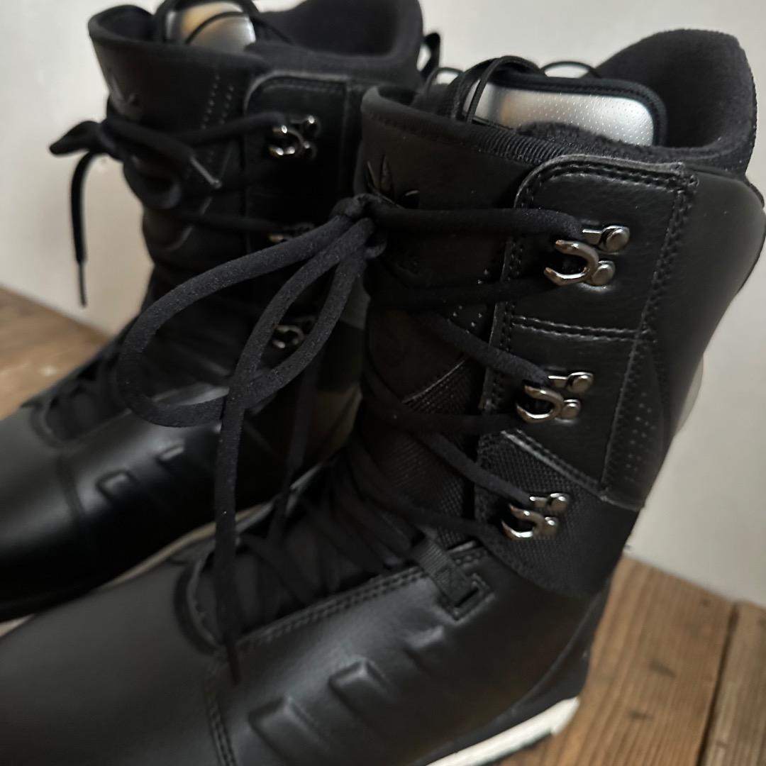 タグ付きadidasアディダススノーボードブーツ紐タイプタクティカルADV