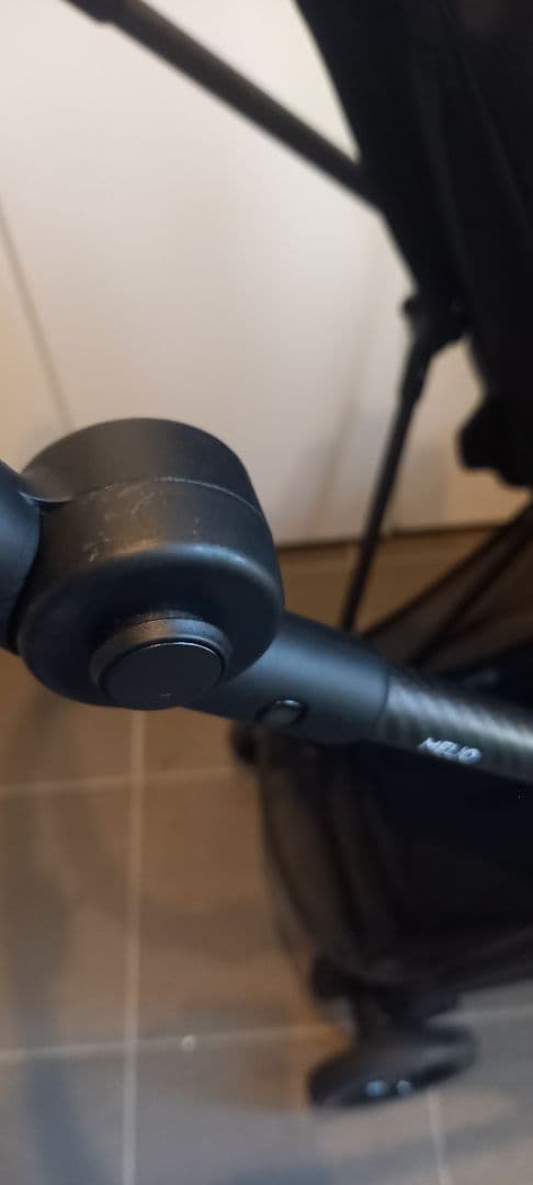 cybex サイベックス　メリオ カーボン　ブラック