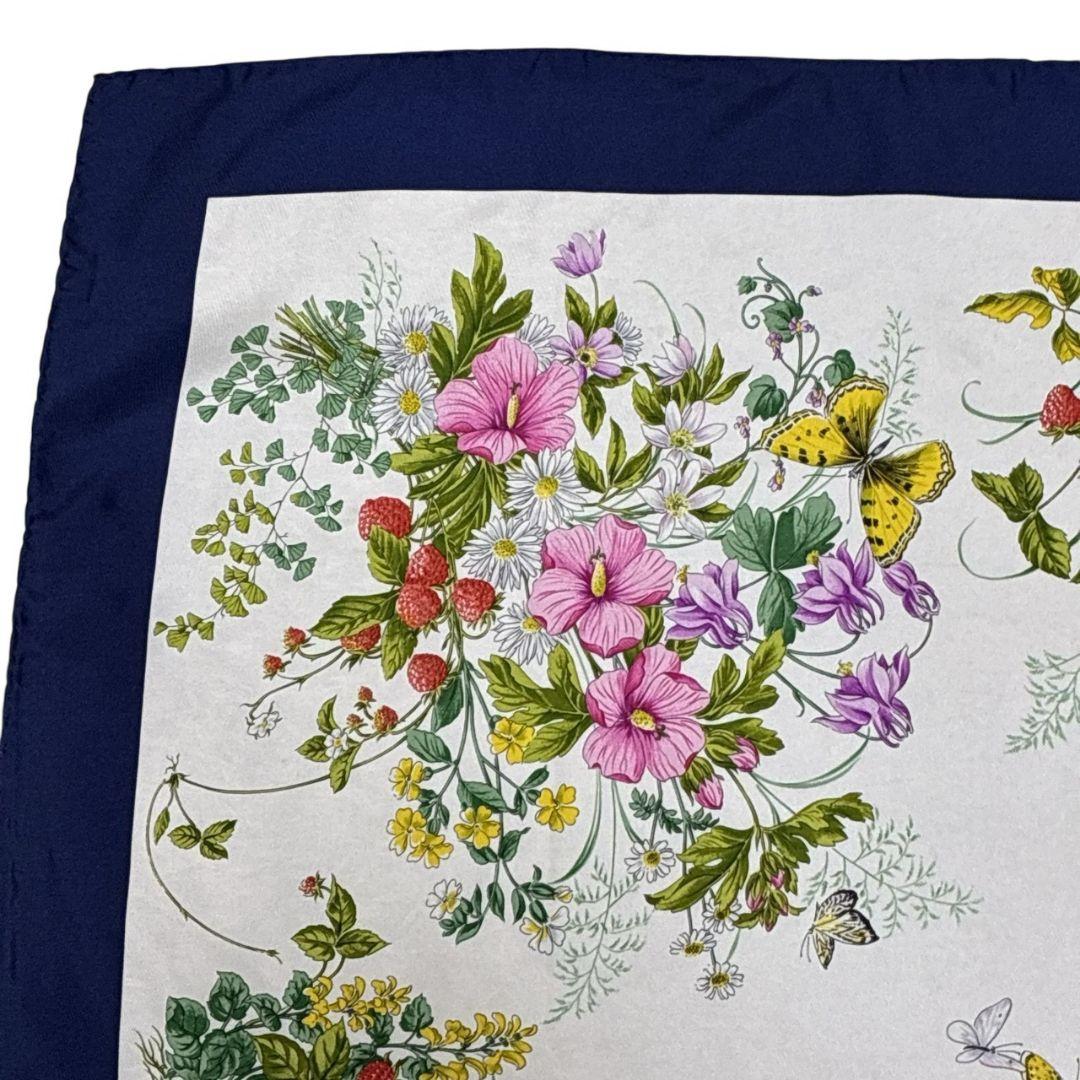 極美品✨GUCCI グッチ シルク イタリア 花柄 ロゴ 大判スカーフ ストール