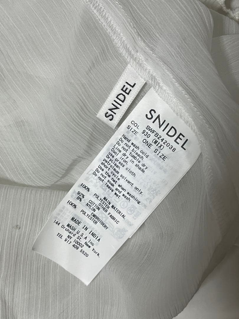 【9/23まで】snidel エンブロイダリーブラウス