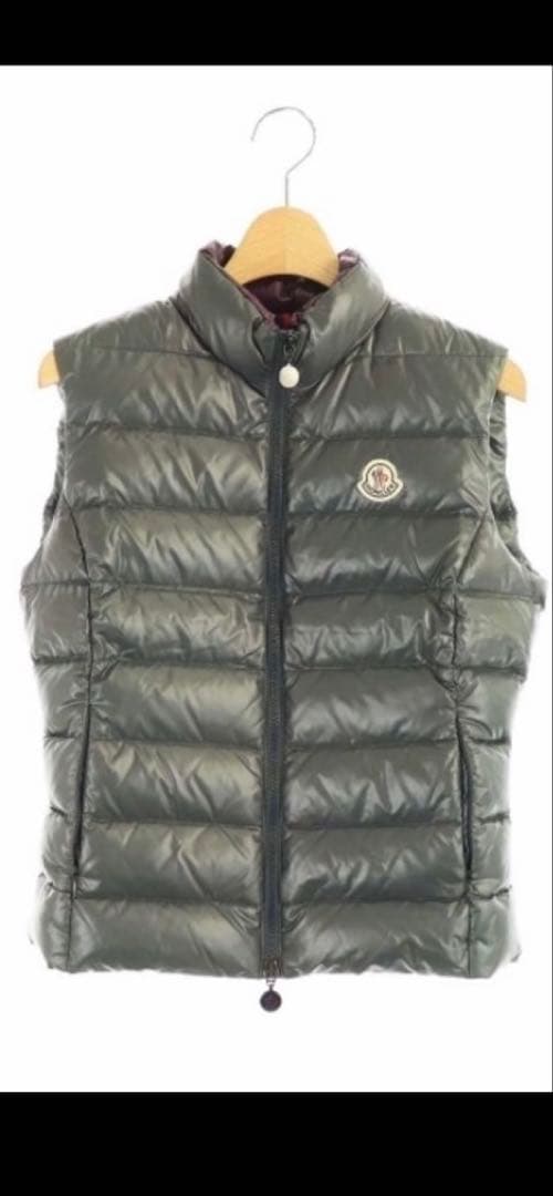 MONCLER ダウンベスト