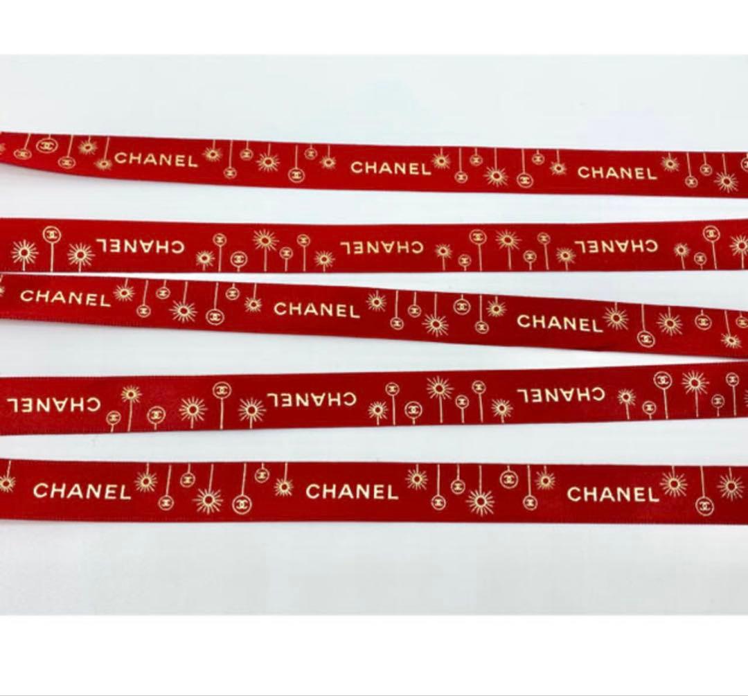 シャネル　限定　リボン　ロール　赤