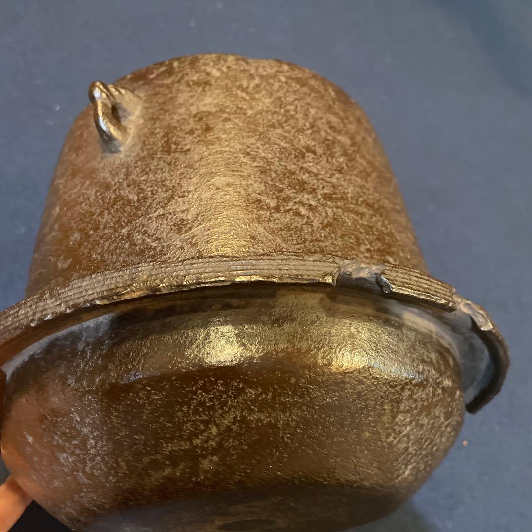 茶道具　釜師【大國 藤兵衛】(造)の※松地に波千鳥紋『筒尾垂釜』共箱　釜