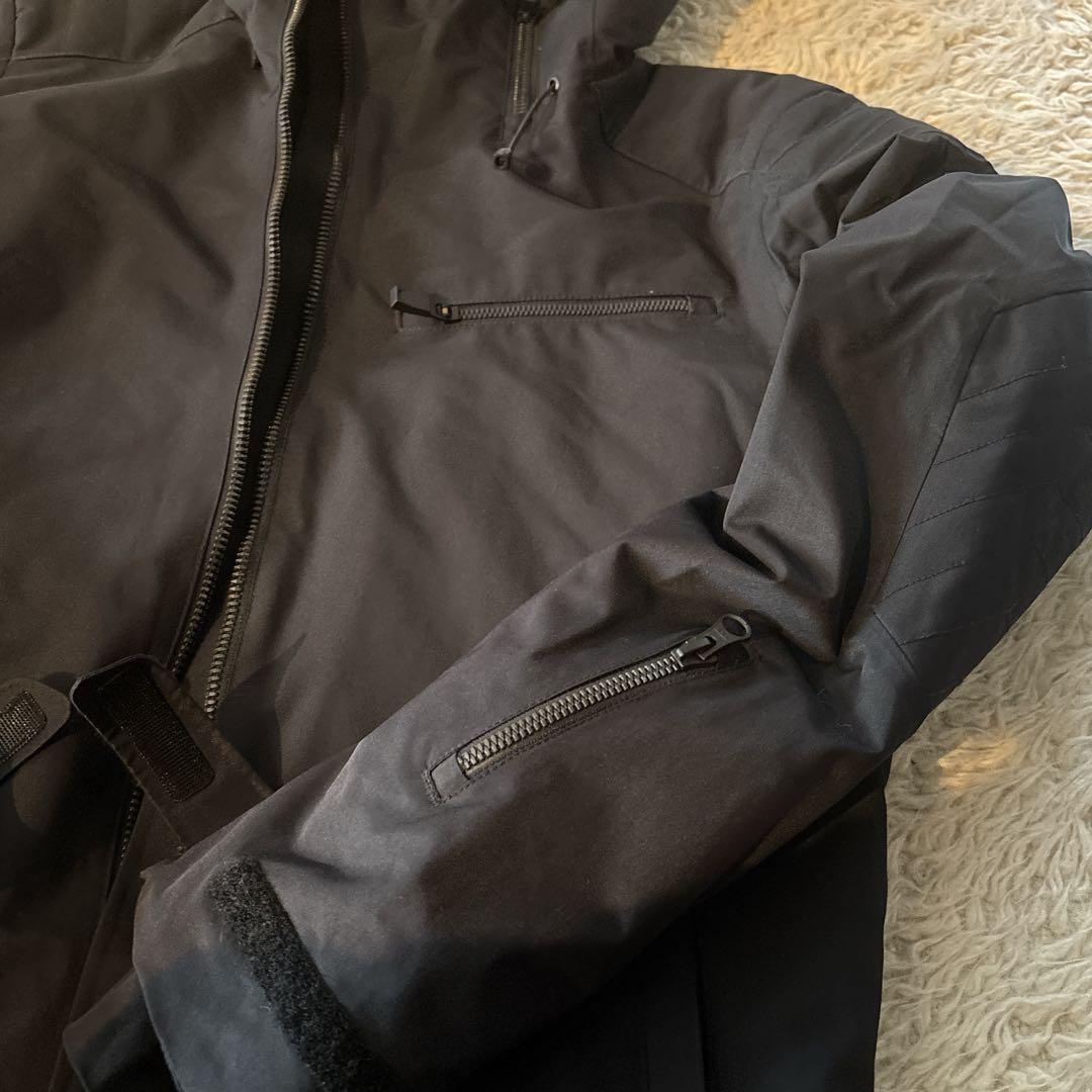 美品　ピークパフォーマンス　スキーウェア セット　中綿　ブラック　上下