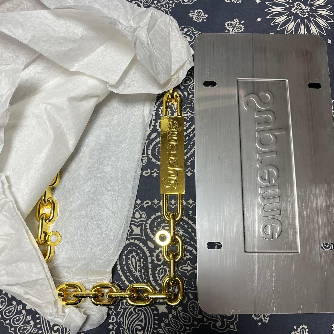 桃*区様 Supreme Chain License Plate Frame G