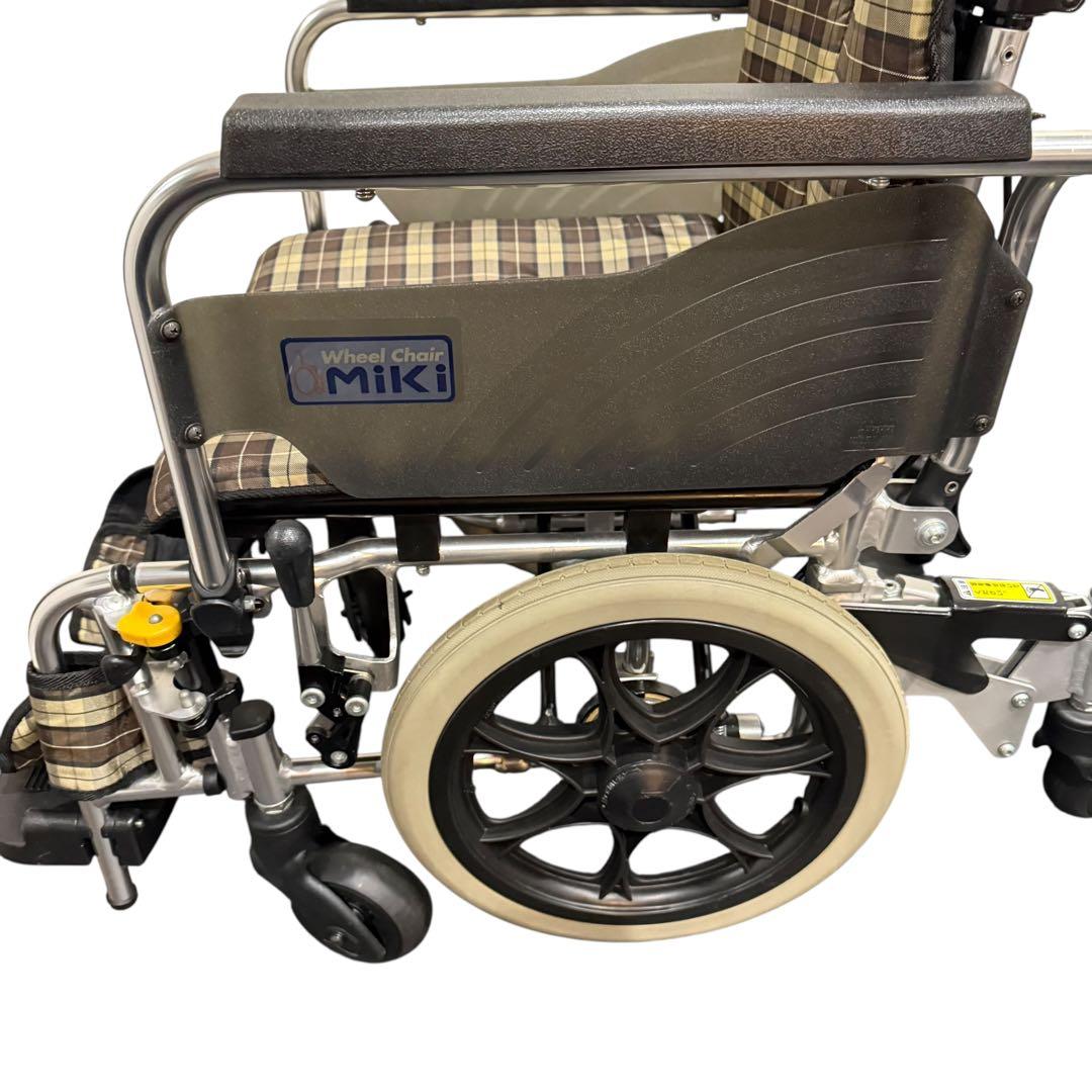 MIKI SKT-6 車椅子 ミキ 介助型 6輪 コンパクト 折りたたみ式